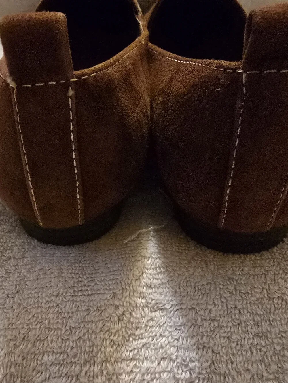 White Mountain Genuine Leather Suede Slip On Loafer Flats Brown 6 EUC